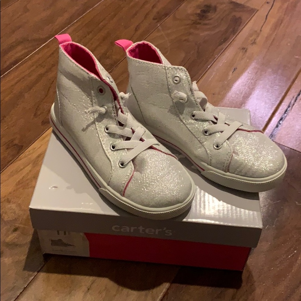 New Carter’s silver shoes